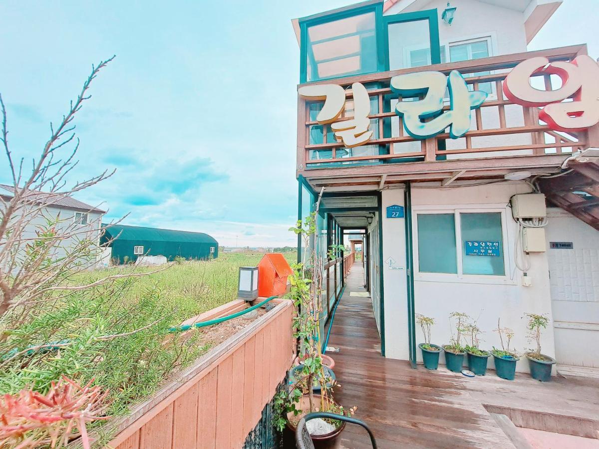 済州市 チェジュ ギリメ ペンションヴィラ エクステリア 写真