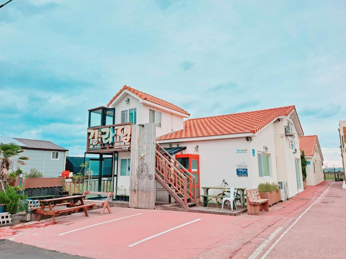 済州市 チェジュ ギリメ ペンションヴィラ エクステリア 写真